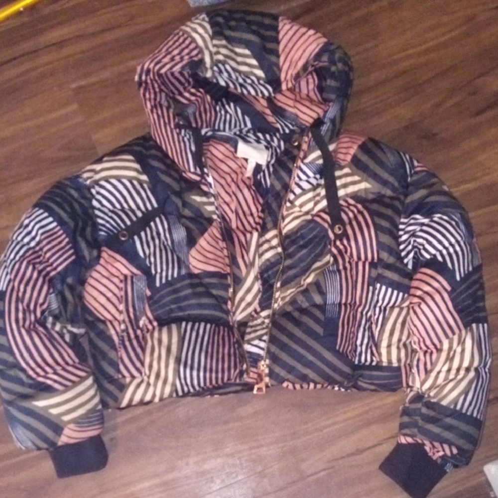 Avec Les Filles Cropped Striped Puffer Jacket - Pink, Navy & Cream